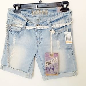 Truce Cuffed Embellished Denim Short Sz 7